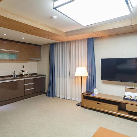 Benikea Hotel Jeju Buitenkant foto