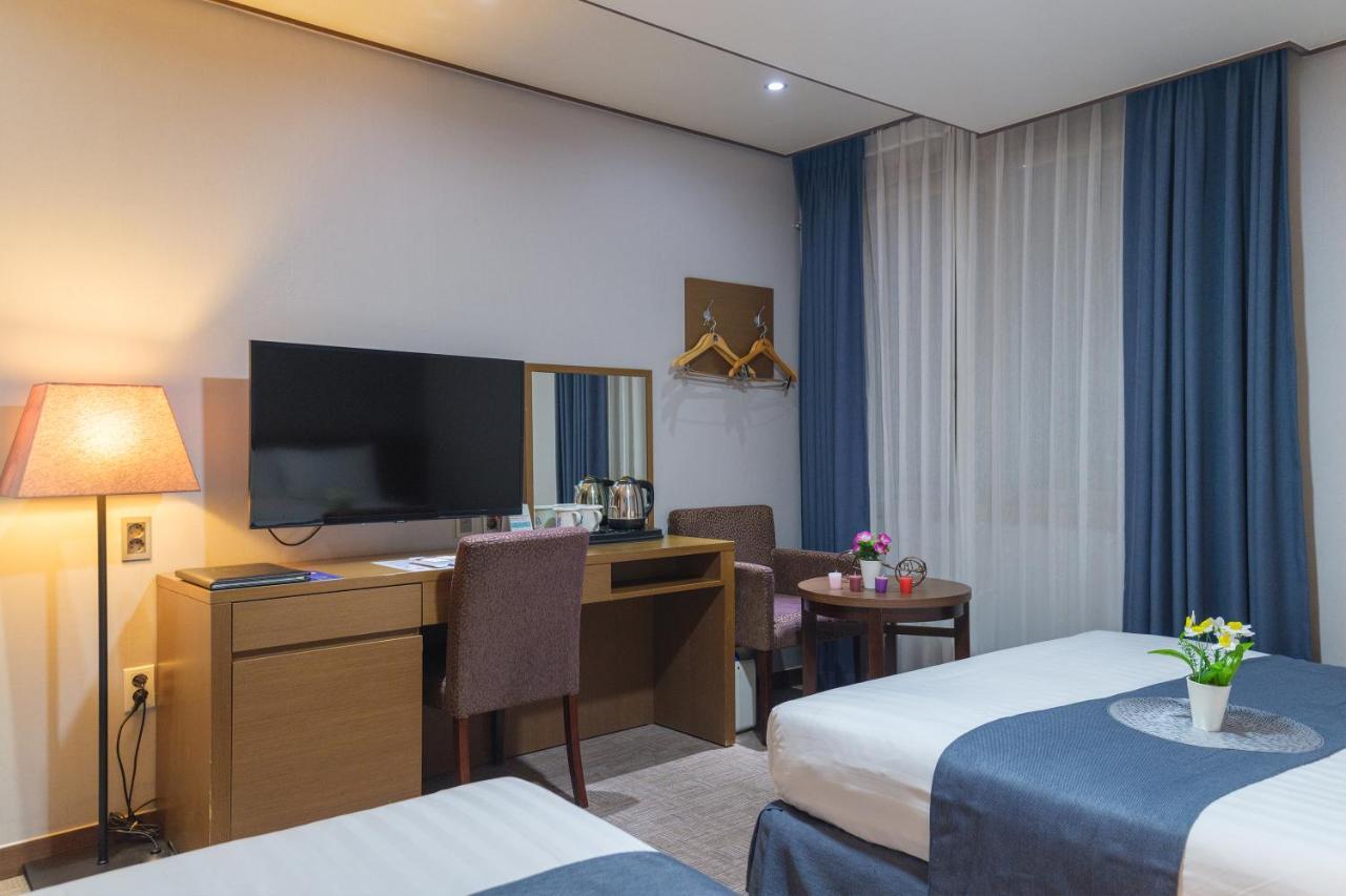 Benikea Hotel Jeju Buitenkant foto