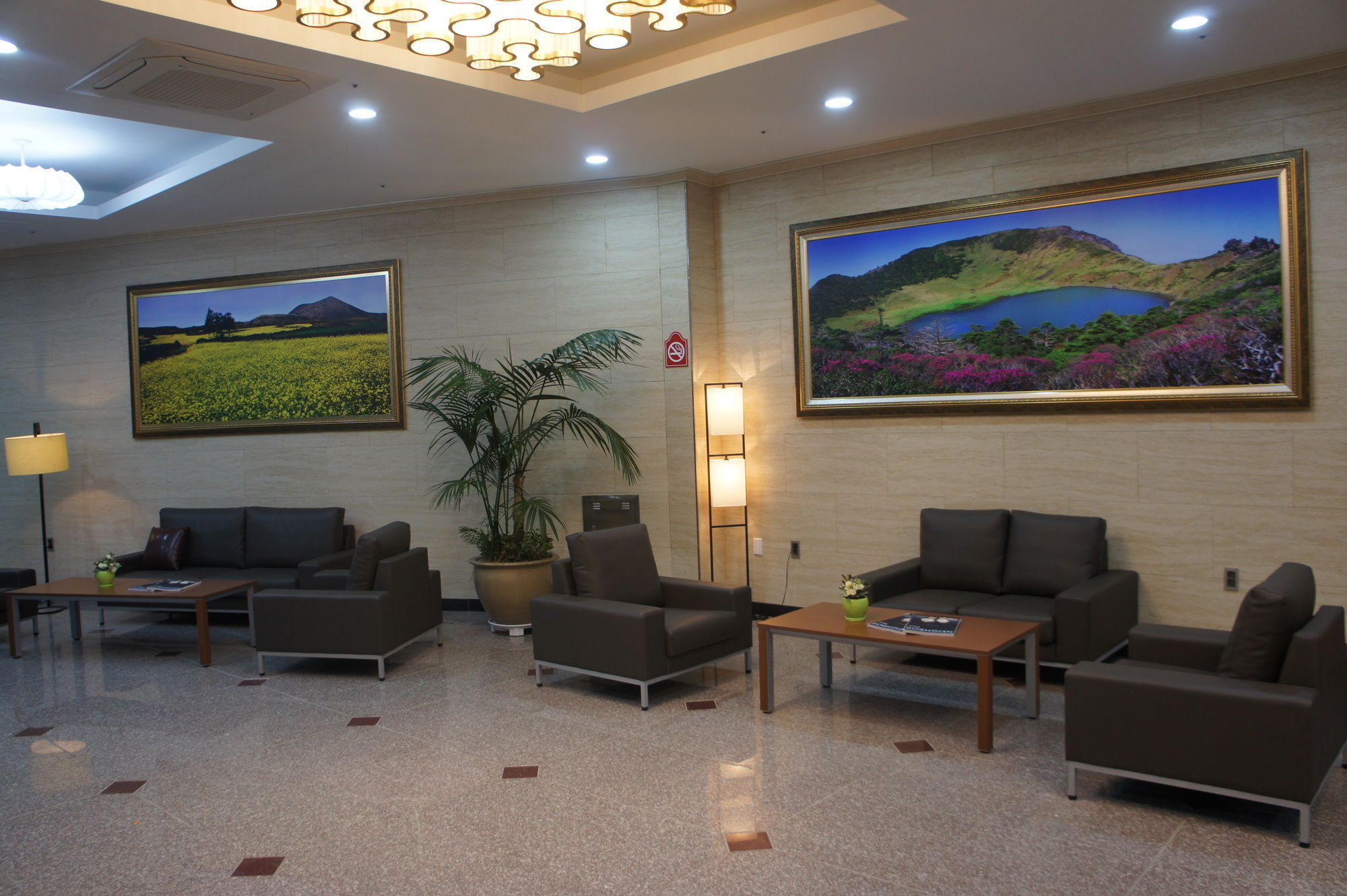 Benikea Hotel Jeju Buitenkant foto